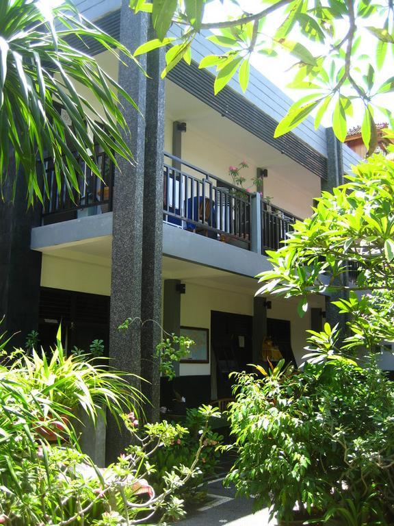 Tirta Yoga Inn Padangbai  Exterior foto